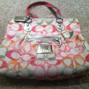 Colorful coach handbag 🚫no trades🚫