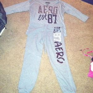 Aeropostale Sweat Pants and Light Sweat Shirt