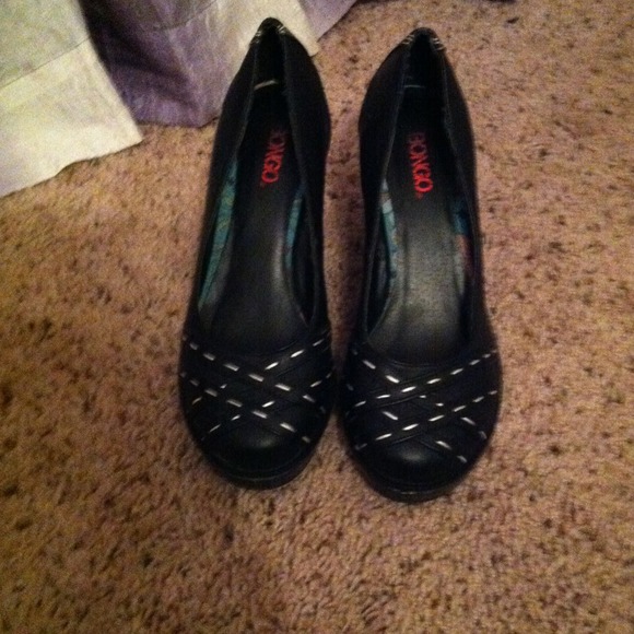 ✨Just Reduced! Black Wedges