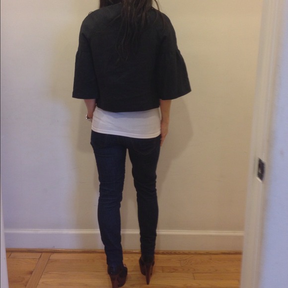 Banana Republic linen black cropped jacket - Picture 3 of 4