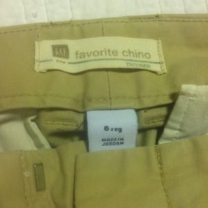 Gap chinos