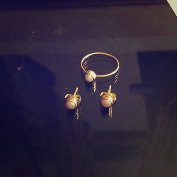 Earring and ring set