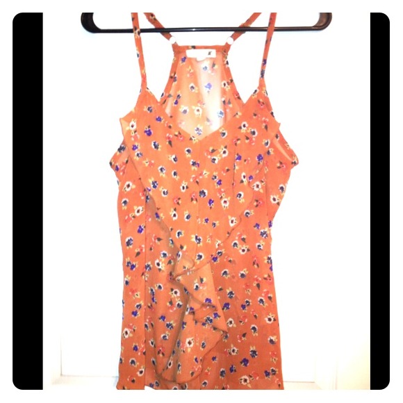 ⛔⛔SOLD in bundle⛔⛔Tank