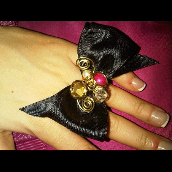 Handmade bowtie ring