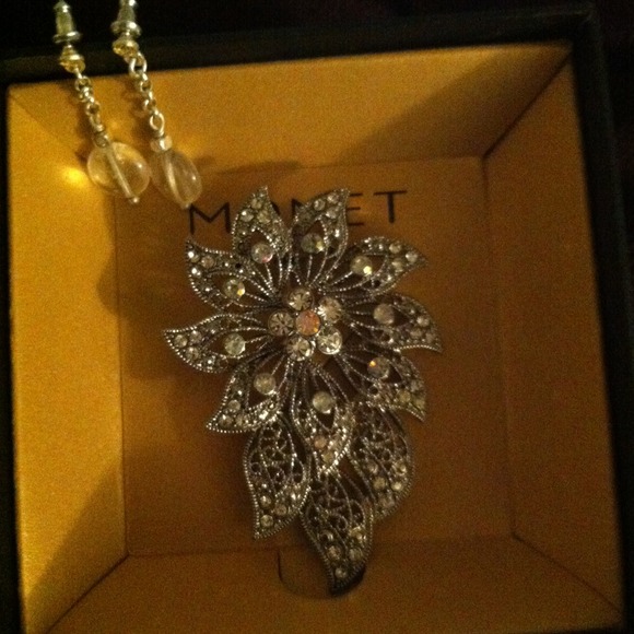 Monet broach.  Never worn.