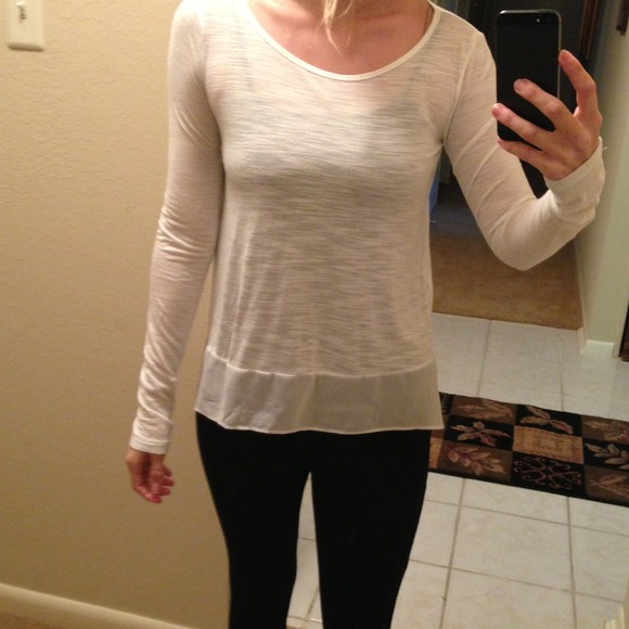 Cute BCBG top
