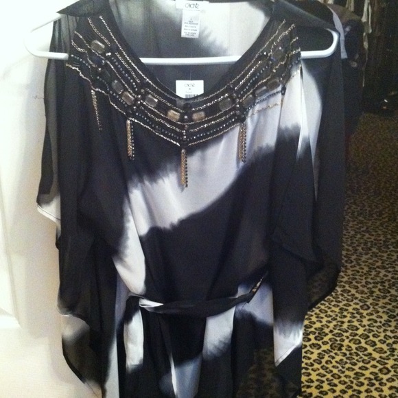 NWT Cache tunic