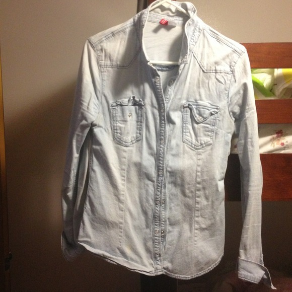 Button up denim