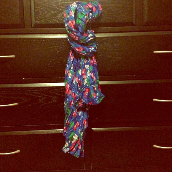 Blue Floral Scarf