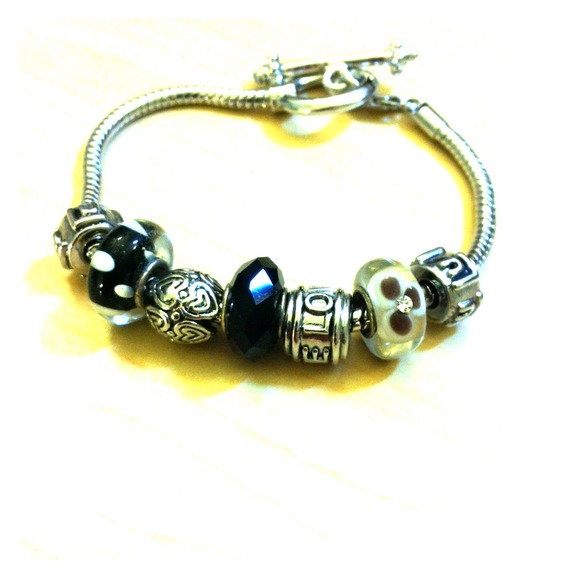 Pandora-inspired bracelet