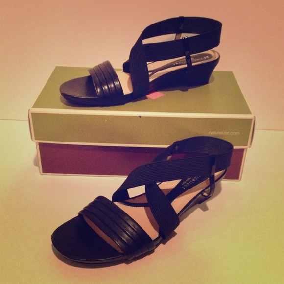 ✂️35%Off ✂ Naturalizer Shoes.