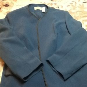 A blue pant suit