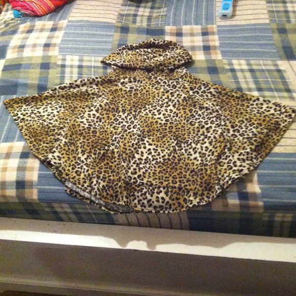 Cheetah print shirt with hood