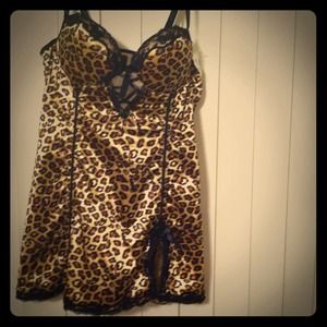 sexy leopard lingerie!