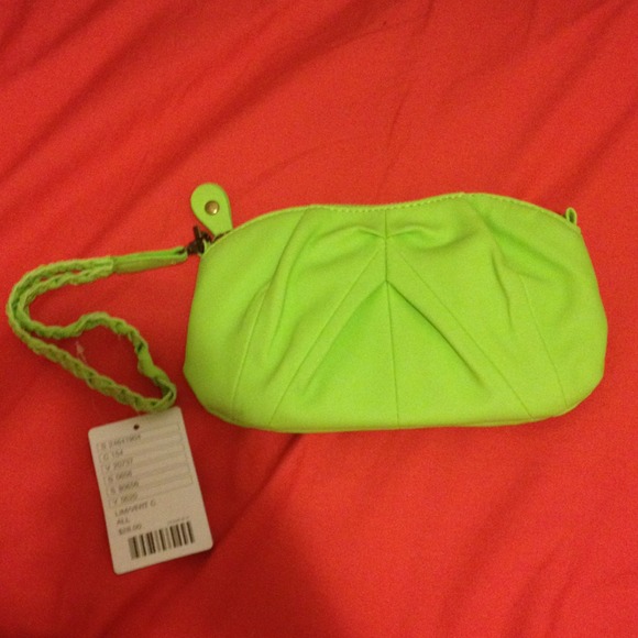 NWT UO wristlet/cross body