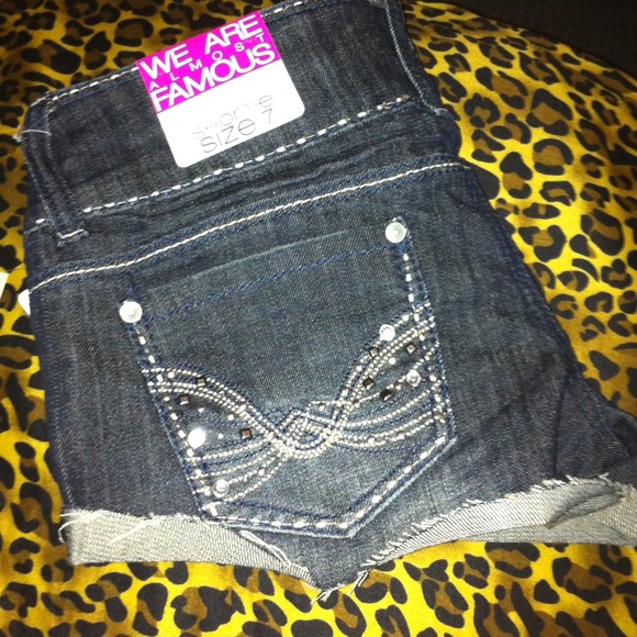 Shorts - Picture 2 of 3