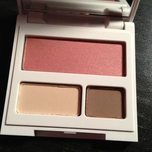 🌺Sold to @elliemay1972🌺Clinique eye shadow