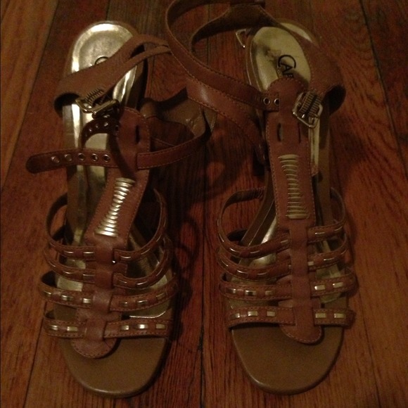 Carlos by Carlos Santana, Sandals, worn