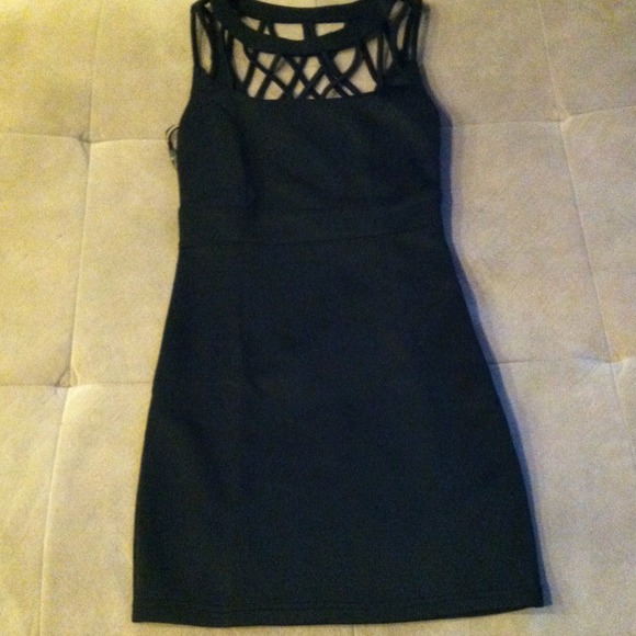 🔴SOLD🔴Black fitted polyester dress