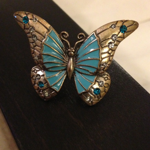 🚫Traded🚫Butterfly ring