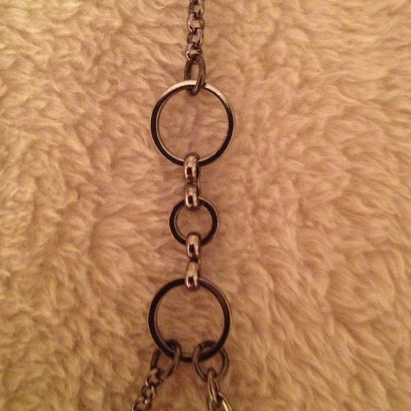 !!!SOLD!!! Multi strand chain necklace - Picture 3 of 3