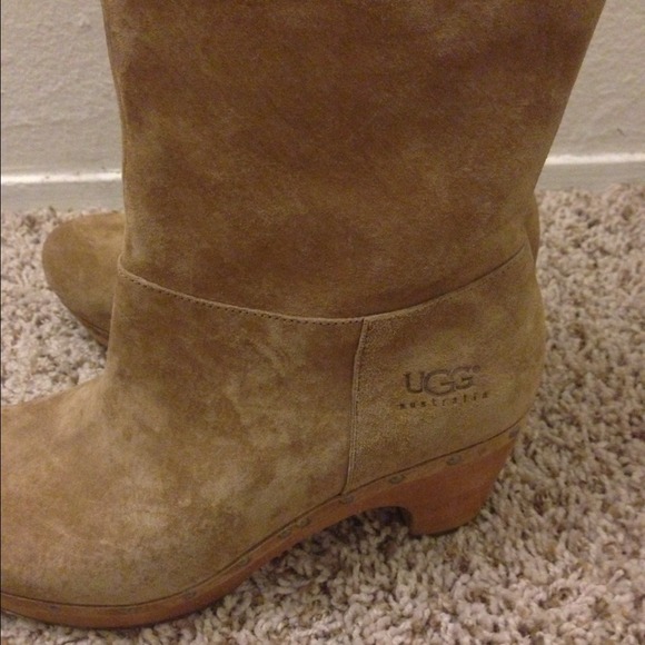 💋SOLD💋 Ugg boots - Picture 2 of 3