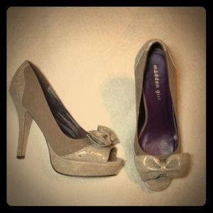 Amazing dress shoes by Madden Girl.