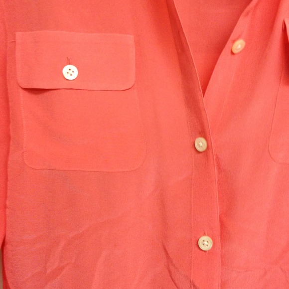 ❤TRADED/SOLD❤ NEW w/o tags 100% silk BR button up - Picture 3 of 3