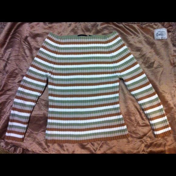 Mods international Victoria's Secret sweater Med - Picture 1 of 1