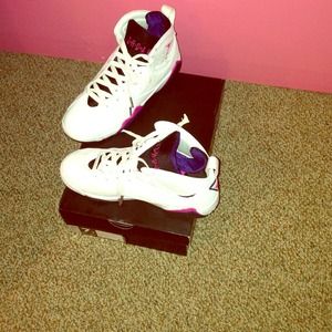 Air Jordan 7 Retro female