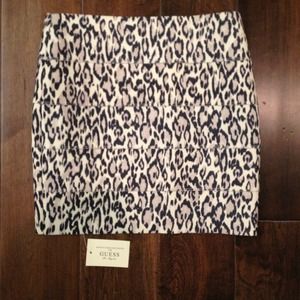 Guess mini skirt xs