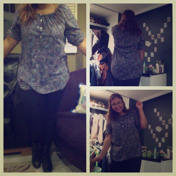 Print pullover blouse