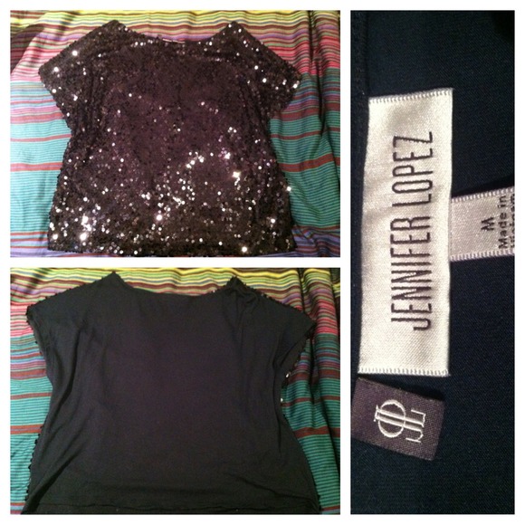 Blue cropped sequin shirt