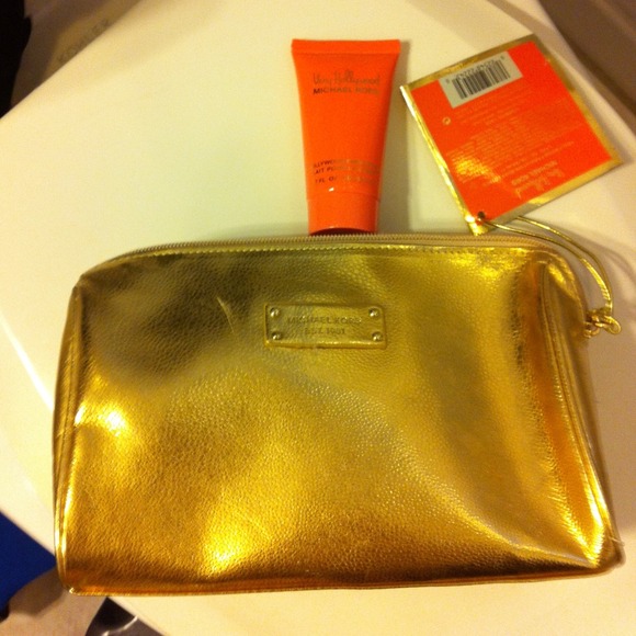 Authentic!!!! Michael kors cosmetic pouch