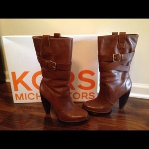 Michael Kors, size 9, Lisa Boot, Luggage Color