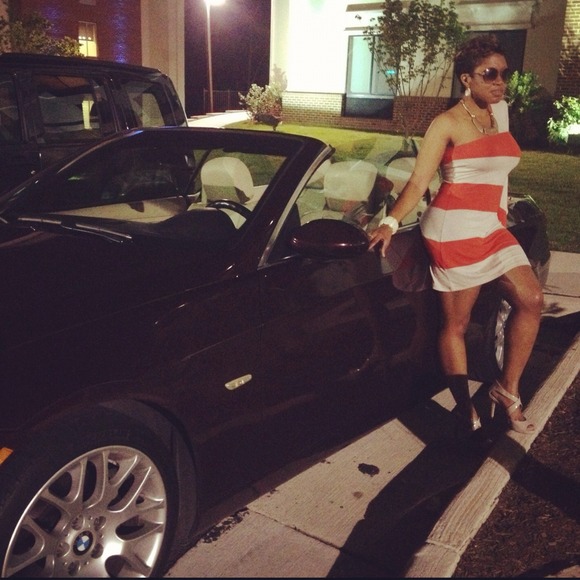 👠Meet The Seller👠 - Picture 2 of 4