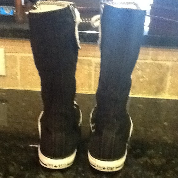 ❤❤❤SOLD❤❤❤Kids Converse All Star Boots size 3 - Picture 4 of 4