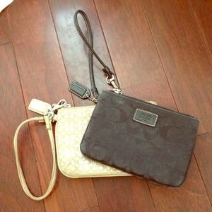Coach Wristlet Bundle