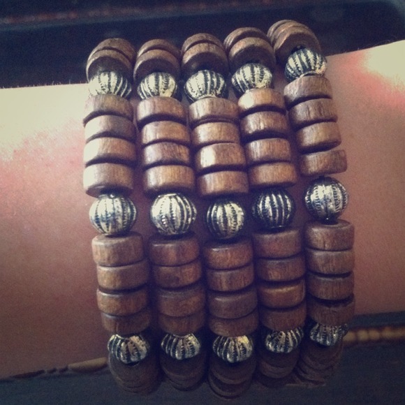❤Wood and silver bracelet ❤