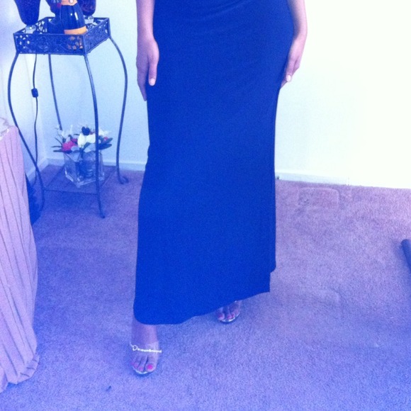 Dress - Picture 4 of 4