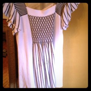 Black and white ruffle sleeve sweater.