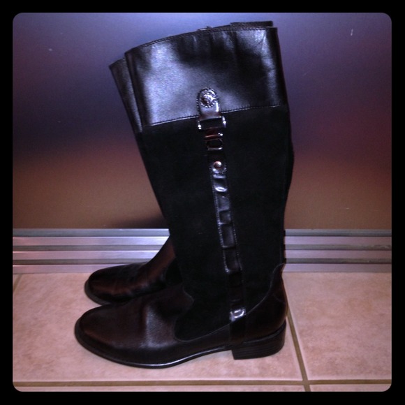 Black Anne Klein riding boots