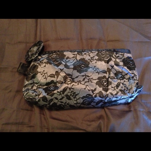 Makeup bag
