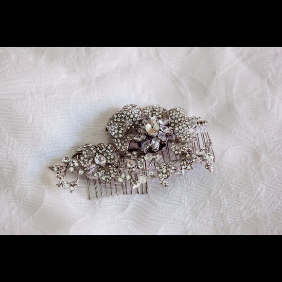 Crystal orchid hair accessories