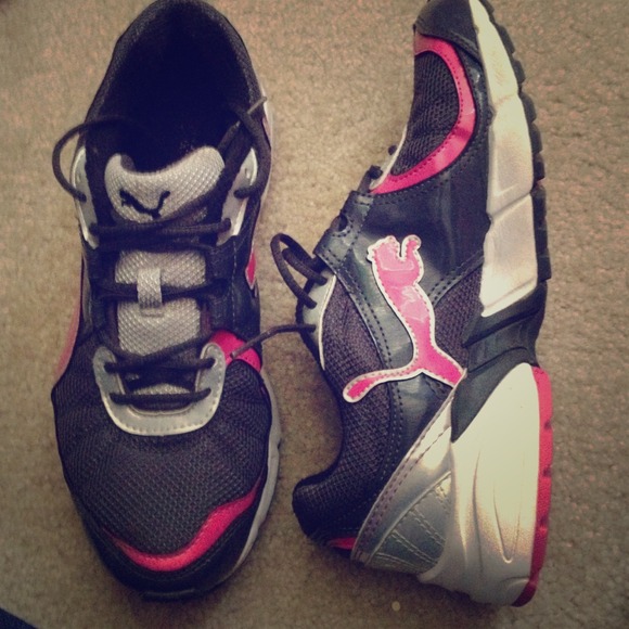 Pink and grey pumas