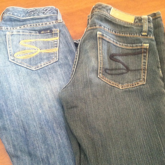 Classic Flare Seven Jeans
