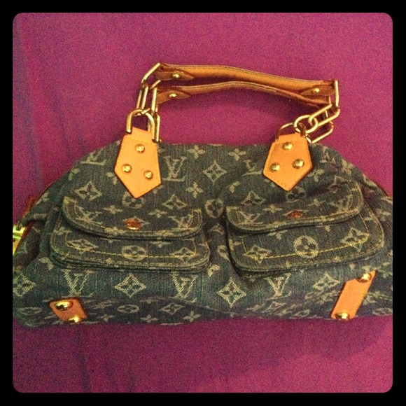 Used Louis Vuitton purse