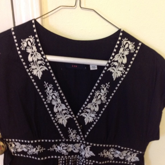 🌟REDUCED- Dress from Urban Outfitters - Picture 2 of 2