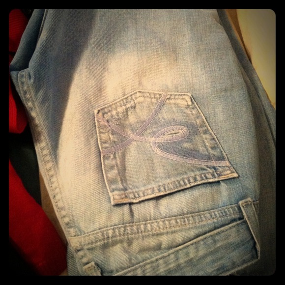 ❌SOLD❌BKE jeans