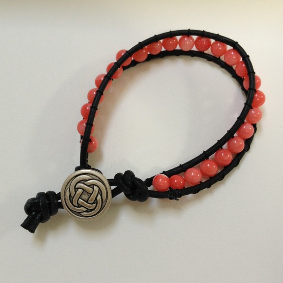single leather wrap bracelet